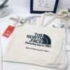 THE NORTH FACE UTILITY TOTE 北面托特手提斜挎包 2 THE NORTH FACE UTILITY TOTE 北面托特手提斜挎包 2