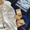 Patagonia 波浪系列 男女三色短袖T恤1814 Patagonia 波浪系列 男女三色短袖T恤1814