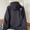 The North Face 輕薄衝鋒衣外套1611 The North Face 輕薄衝鋒衣外套1611