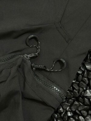 OAKLEY 歐克利機能工裝長褲價格:防水塗層材質與多少錢資訊一覽