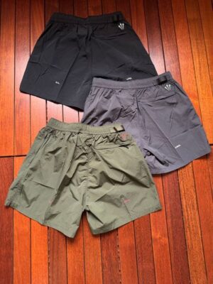 2026 春夏潮流短褲:Nike NOCTA 機能系列,抗皺耐穿的街頭質感代表