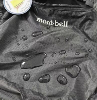 側背包哪裡買？經典尼龍隨身包