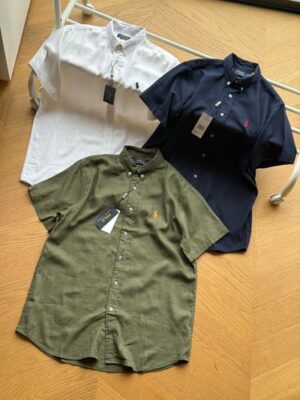 老錢風穿搭必備：Ralph Lauren 棉麻襯衫搭配素踢素 T 建議