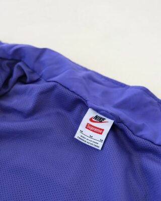 Supreme x Nike 衣服哪裡買？聯名賽車風套裝