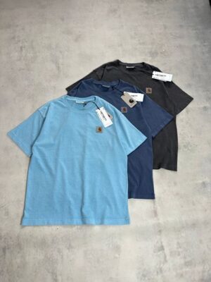 高街復古短袖推薦:Carhartt WIP Vista 系列,低調質感的潮流態度