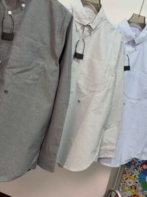 專業 Nanamica 襯衫評價：重磅牛津紡不軟塌，雙層口袋設計工裝風格