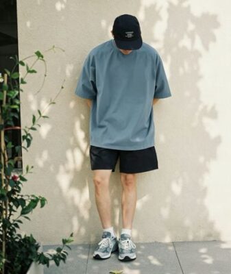 夏季不悶熱機能 T 恤 通勤健身兩穿短袖

