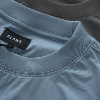 BEAMS 男女同款慵懶風落肩短袖 T 恤