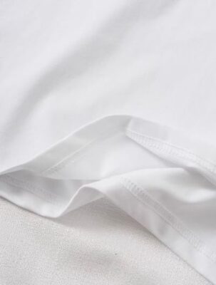 小野人純棉 T 街頭穿搭基礎款
