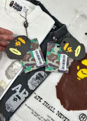 BAPE 水洗做舊印花短袖 男女同款
