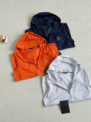 Squamish Hoody 透氣性實測：Tyono 30 面料不悶熱，機車通勤族首選
