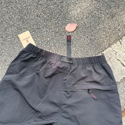 健身穿什麼短褲