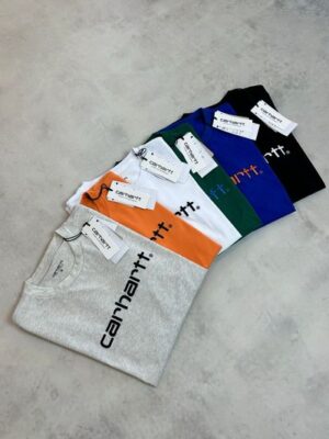 男女同款 Carhartt 刺繡 T 恤 素面低調美式復古穿搭