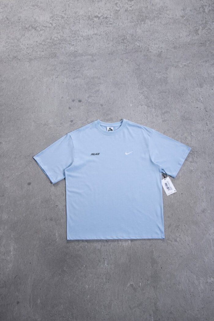 後背 Swoosh+PALACE 字母印花短 T 男女同款滑板休閒上衣