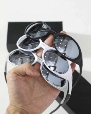 Oakley 多功能偏光太陽眼鏡 釣友騎士登山愛好者墨鏡
