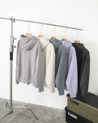 美式工裝風 Carhartt Wip 連帽衛衣，成衣染色做舊細節圖