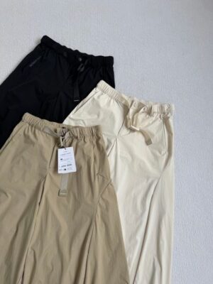 1. Salomon 機能闊腿褲 多色實拍 卡其黑米白