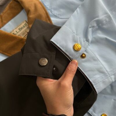 1. LLBean 獵裝外套袖口金屬扣細節實拍